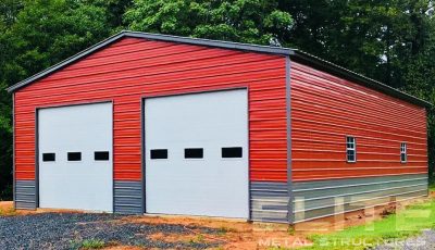 30x50x12-Metal-Garage-with-Quaker-Gray-Wainscoat